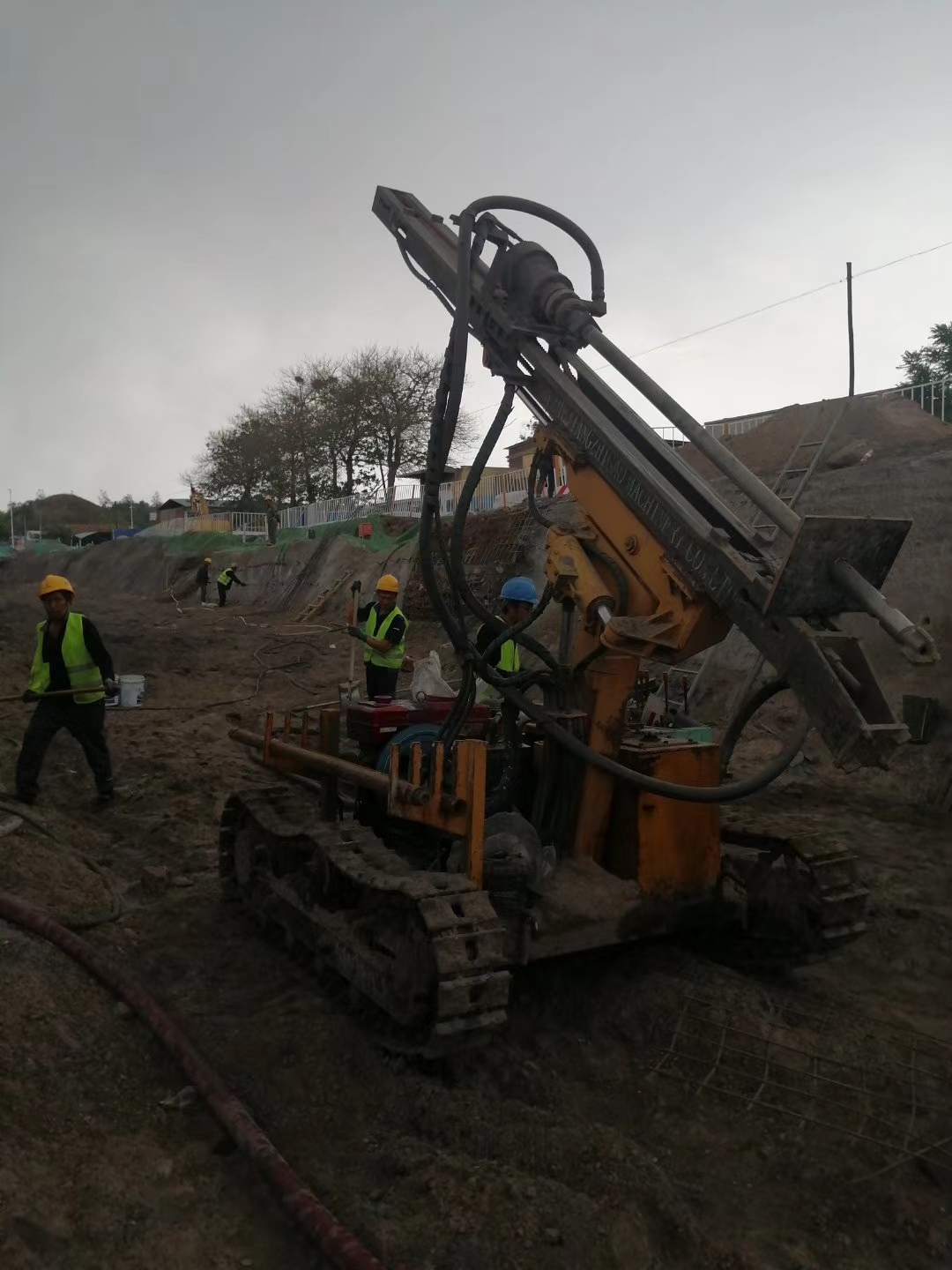 白鹭湖管理区农村老房想加层怕基础受不住？教你4大基础加固法