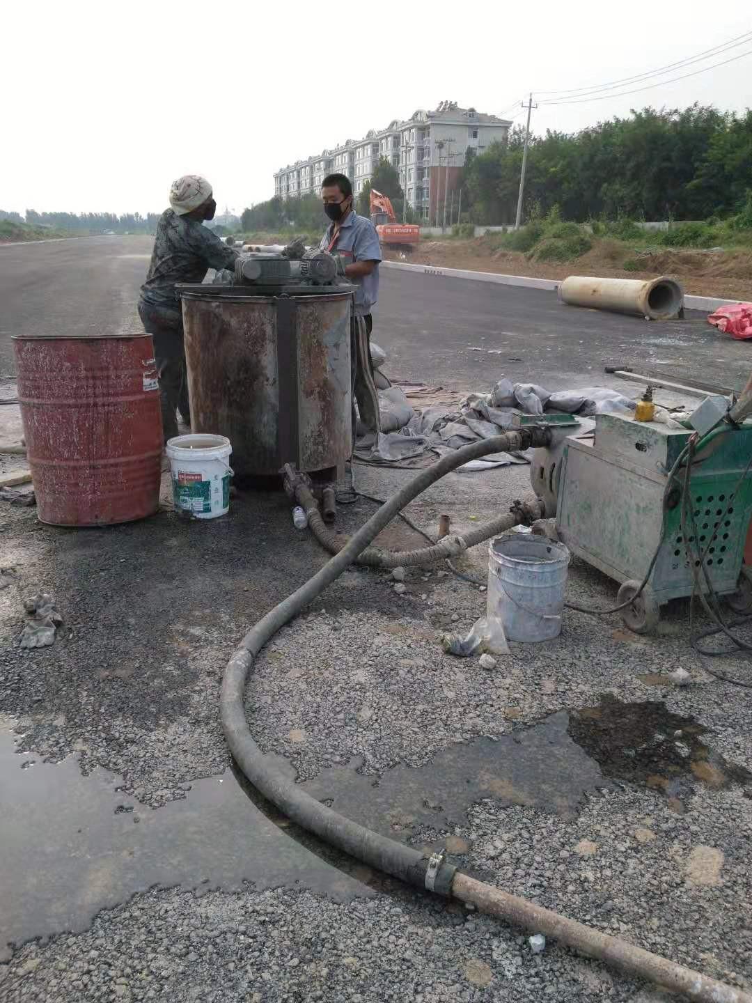 白鹭湖管理区进行地基基础加固的原因和方法都有哪些呢？