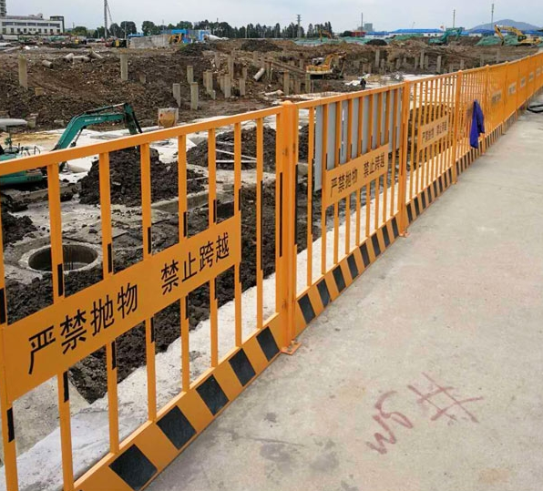 白鹭湖管理区基坑防护围栏的安装规范